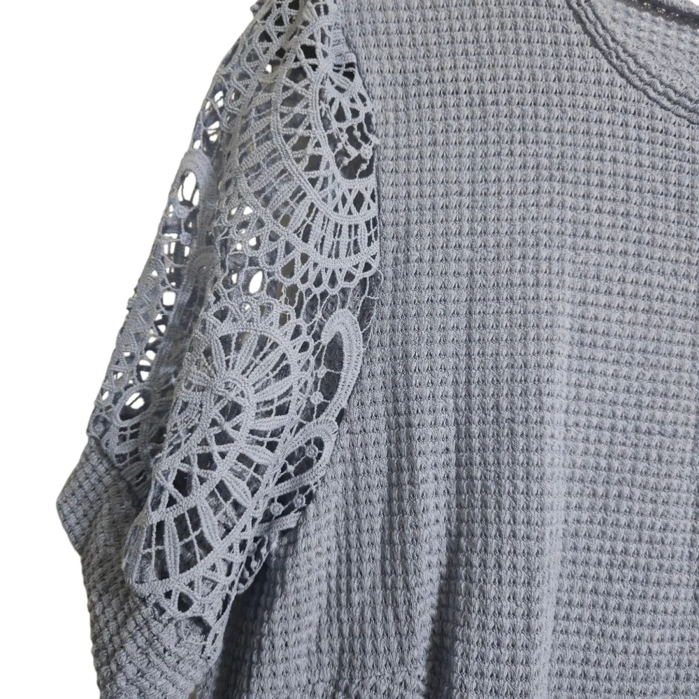 Women's Blue Knit Lace Sleeve Top Plus Size NWT - Picture 3 of 7
